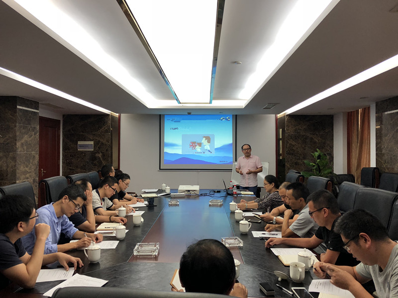 信平工程管理咨询‖《建筑企业近阶段的用力方向》专题培训成功举办